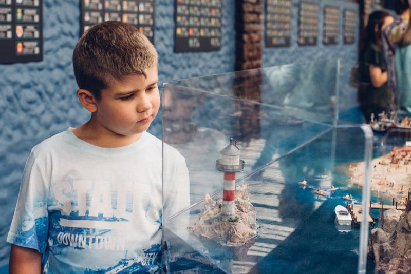 Kids exploring a museum on a budget day out