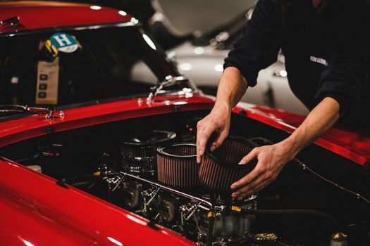 DIY car maintenance - replacing parts yourself